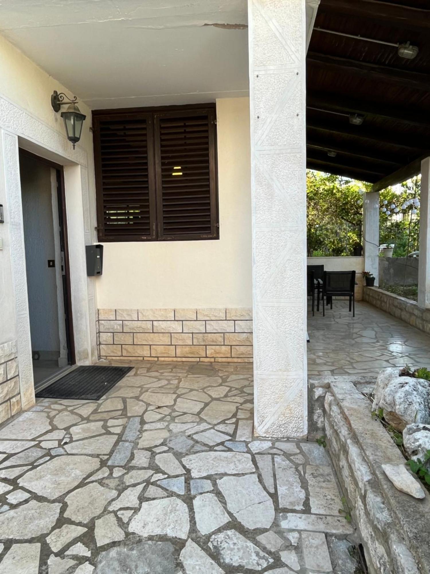 Seashell Apartment Vrsar Exterior photo